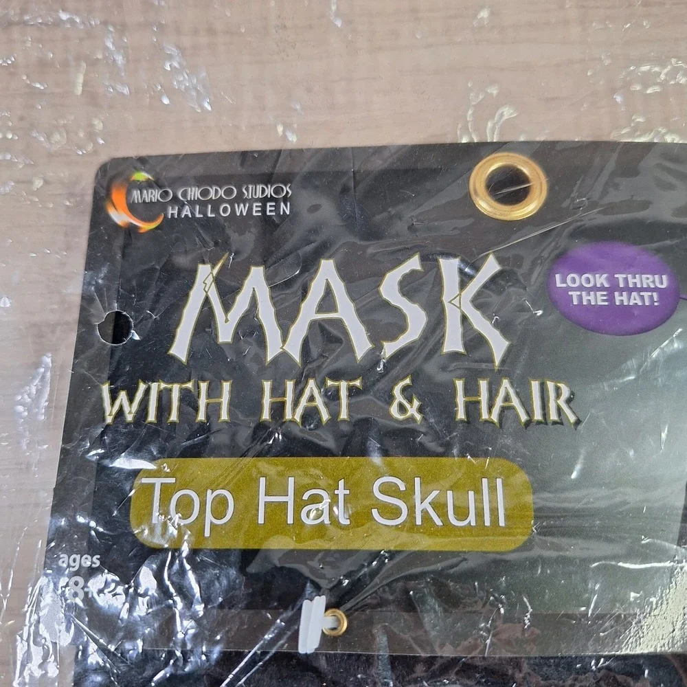 2006 Mario Chiodo Studios Halloween Mask Skull Skeleton ( Top HAT Skull) ( NEW )